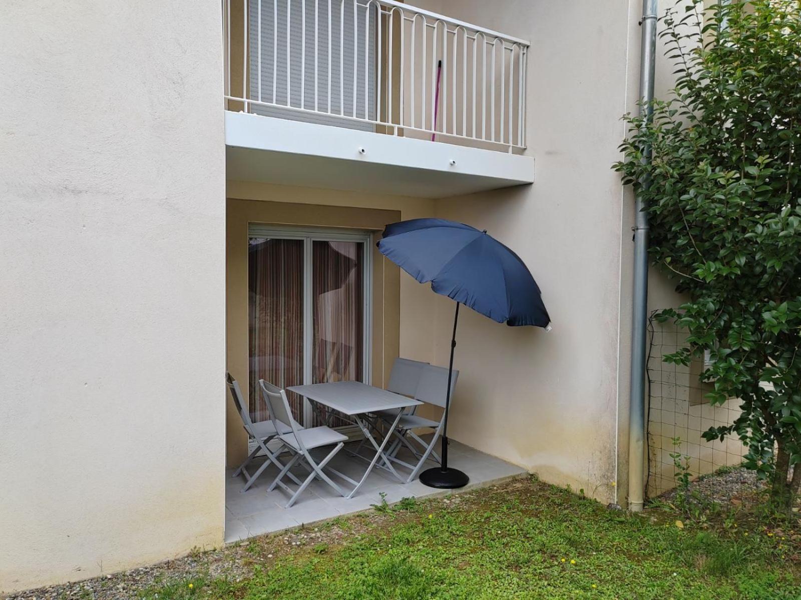 Residence De La Source By Euclenima Salies-de-Béarn Szoba fotó